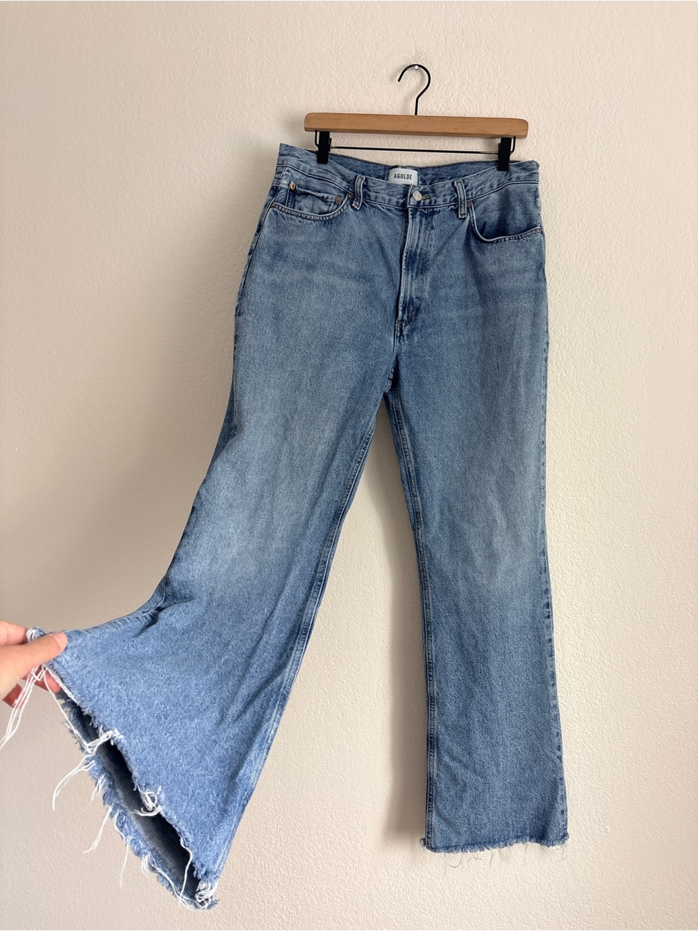 Agolde Leena Baby Flare Jeans - Picture 5 of 8